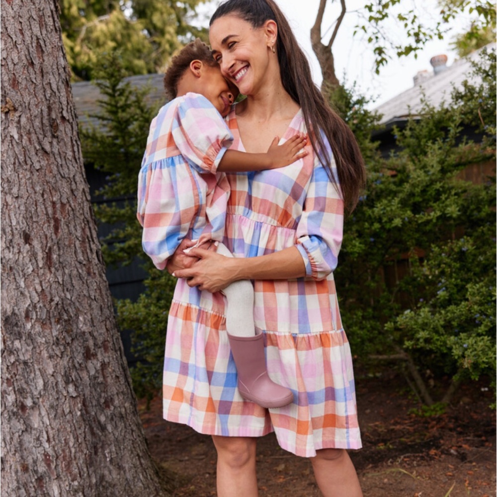 Hanna Andersson brushed flannel picnic plaid long sleeve dress size XS.